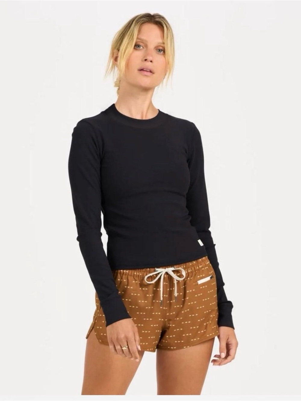 Vuori Women’s Black Ribbed Crew Neck Long Sleeve Pullover Top Stretch Slim Sz L